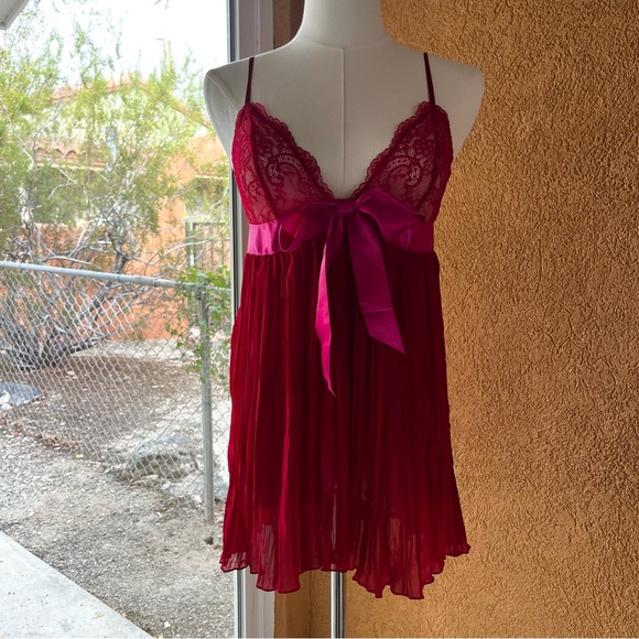 ♥️✨♥️ NFS Victoria’s Secret Pink Bow Red Lace Pleated Babydoll Flyaway Lingerie - Picture 2 of 5